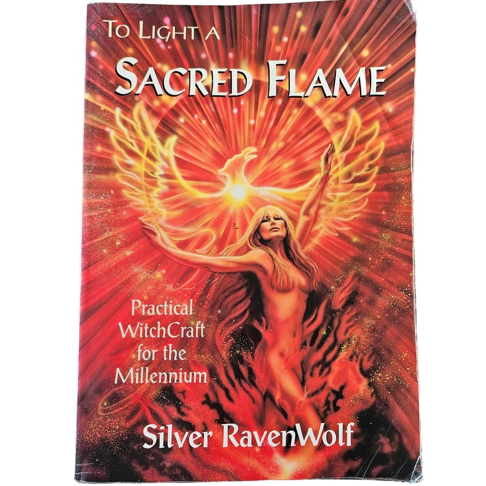 To Light A Sacred Flame Book Wicca Practical Witchcraft '99 Silver RavenWolf VTG